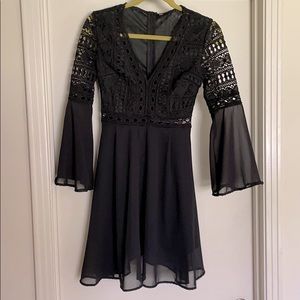 Lacey bell-sleeved shirt black dress